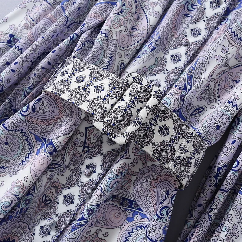 

European and American women's wear 2020 winter new style Lantern sleeves long sleeves Retro floral print belted dress