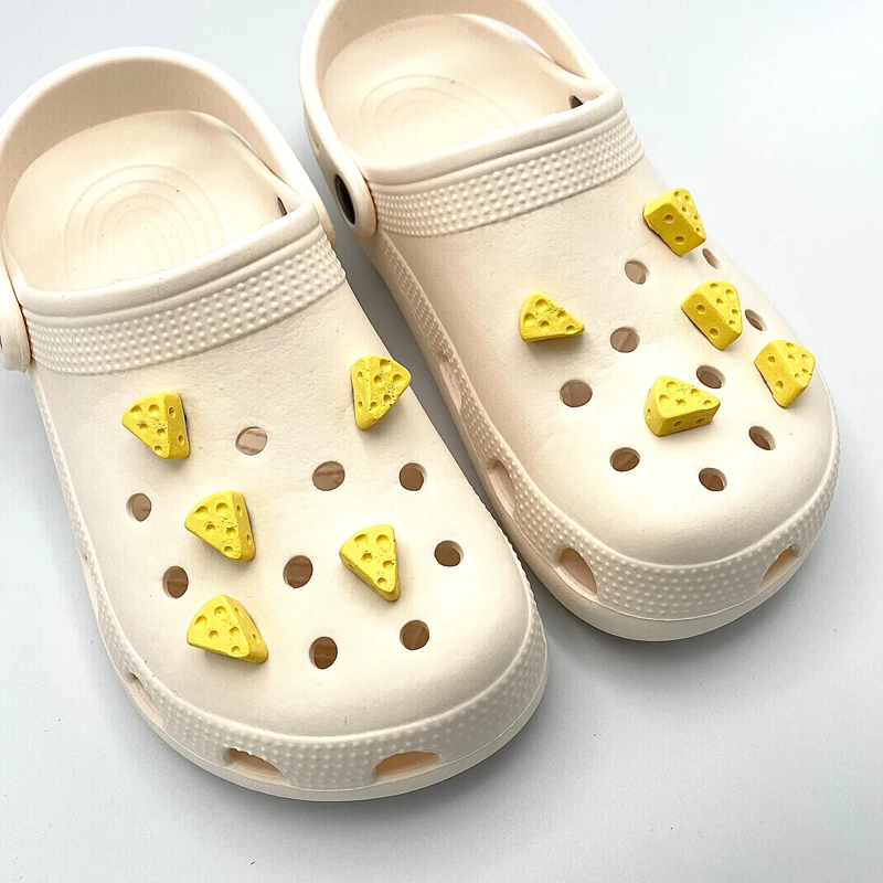 Cute Kawaii 3D Yellow Cheese Resin JIBZ Shoe Charms Shoe Jewelrys DIY Decoration For Men Child Croc Clog Shoe Badges Accessories