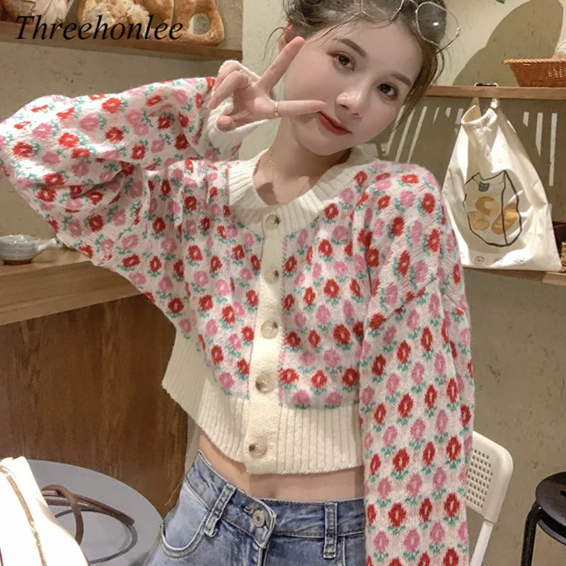 

Floral Sweater Coat For Women 2021 Autumn Korean Designer Sweet Knitted Cardigan Female Long Sleeve Chic Kawaii Blouse