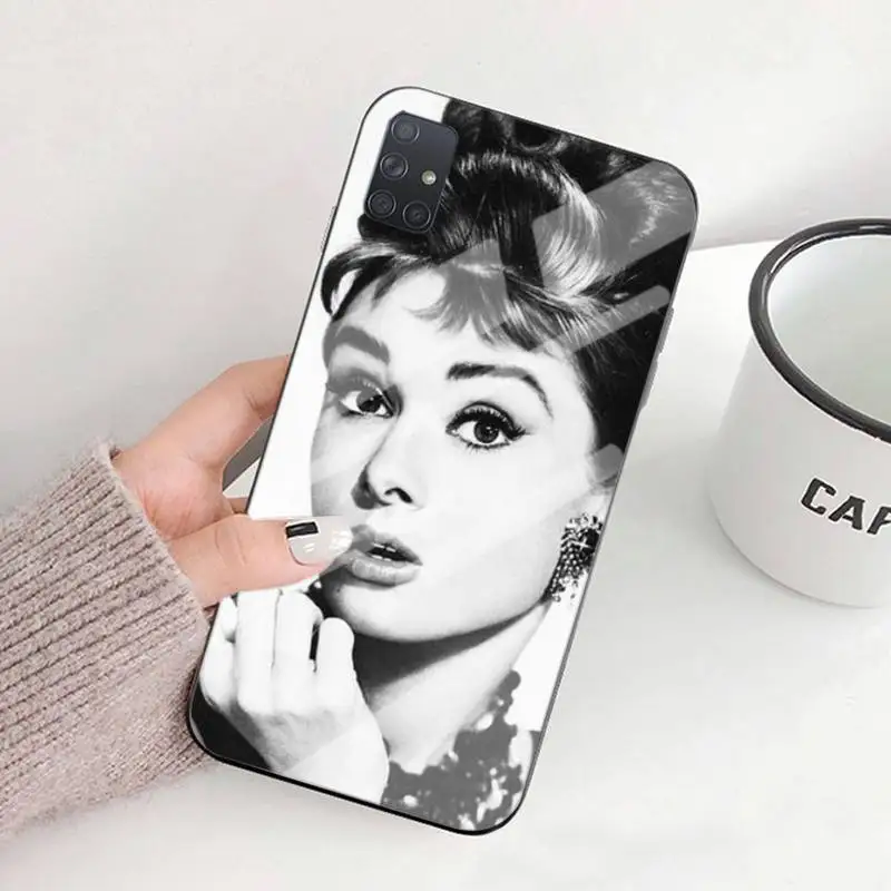 

Audrey Hepburn Soft Cover Phone Case For Samsung S6 7edge 8 9 10e 20plus S20 Ultra Note8 9 10pro A72018 Tempered Glass