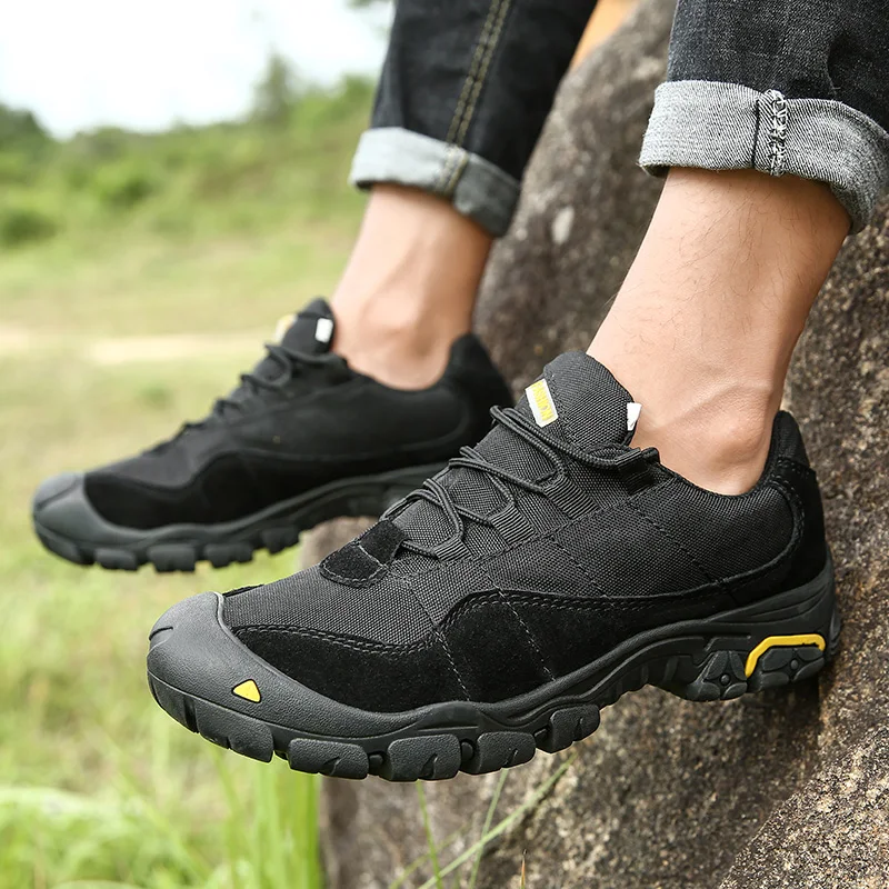 

Outdoor Waterproof Men's Hiking Shoes Wear-resistance Men Trekking Sneakers Lace Up Mountain Climbing Sports Black Big Size 46