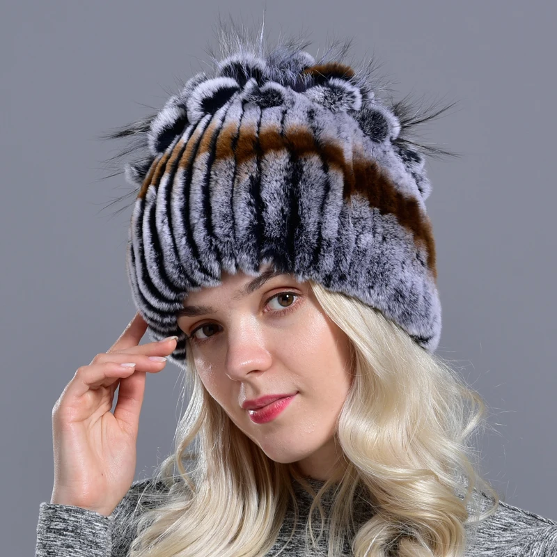 Зимние женские головные уборы с шариками кролика рекс мех помпон skullies beanies Теплые эластичные модные пушистые уличные меховые шапки