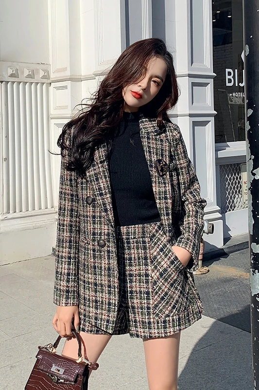 

Autumn and winter new fashion small fragrant tweed suit jacket + high waist shorts two-piece suit tide