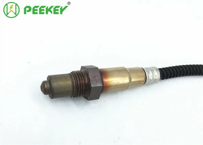 

PEEKEY Oxygen Sensor For Audi A4 S4 A6 A8 VW Passat 078906265M 2.4L 2.8L
