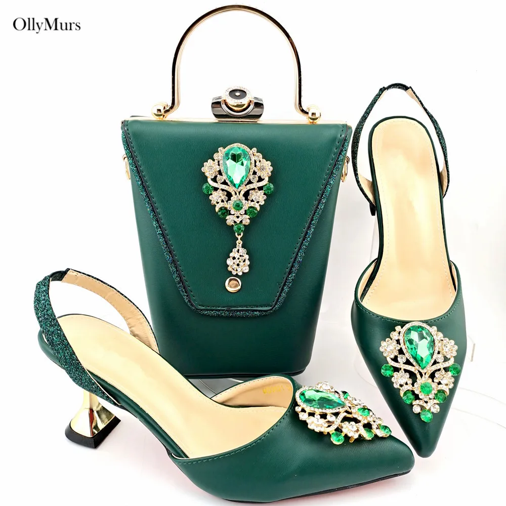 

Latest Nigerian Style Pretty Pumps 8CM Shoes And Bag Set For Party African Woman's Party Shoes And Purse To Match Set