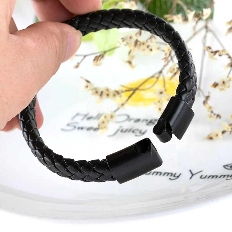 

New Leather Bracelets Stainless Steel Men's and Women's and Jewelry In 2019 Simple and Elegant Wrist Strap Temperament Delicate