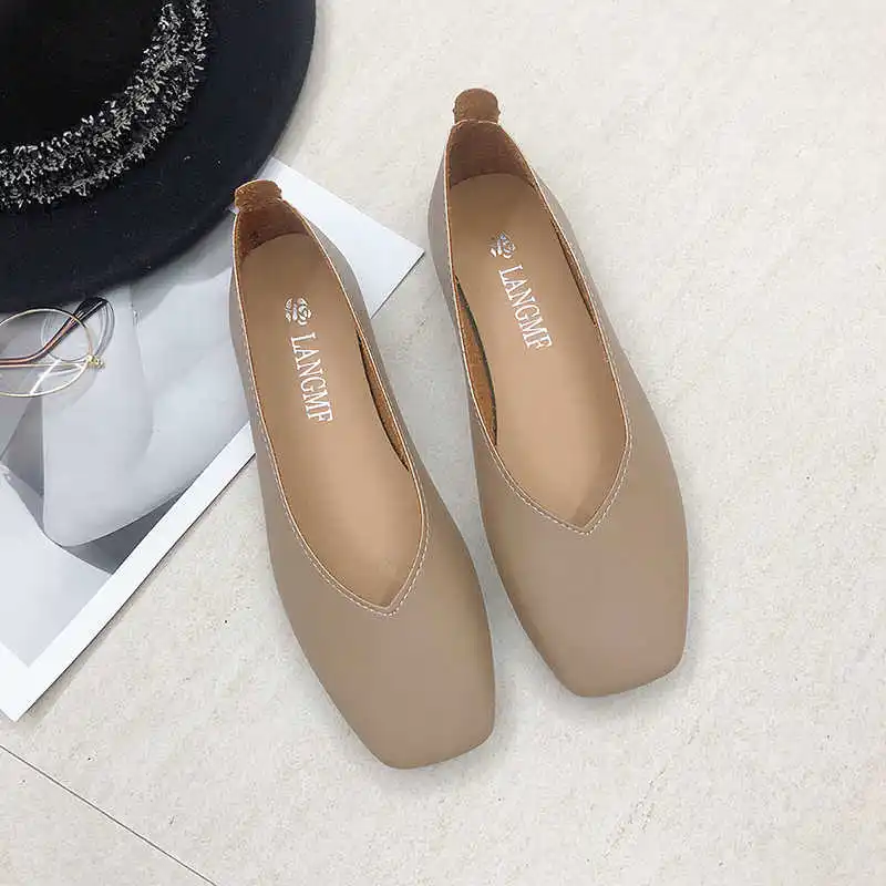 

Fashion Flat Anti-skid Shoes Women Summer spring Skid-proof Square Toe Flat Korea Style Sandals Shoes Shallow Simple Shoe AB040