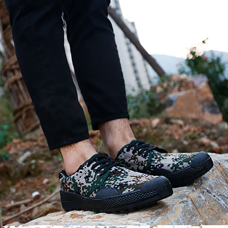 

Men Shoes Fashion Low-top Liberation Shoes High-top Training Shoes Work Shoes Labor Insurance Shoes High Quality Fashion Shoes