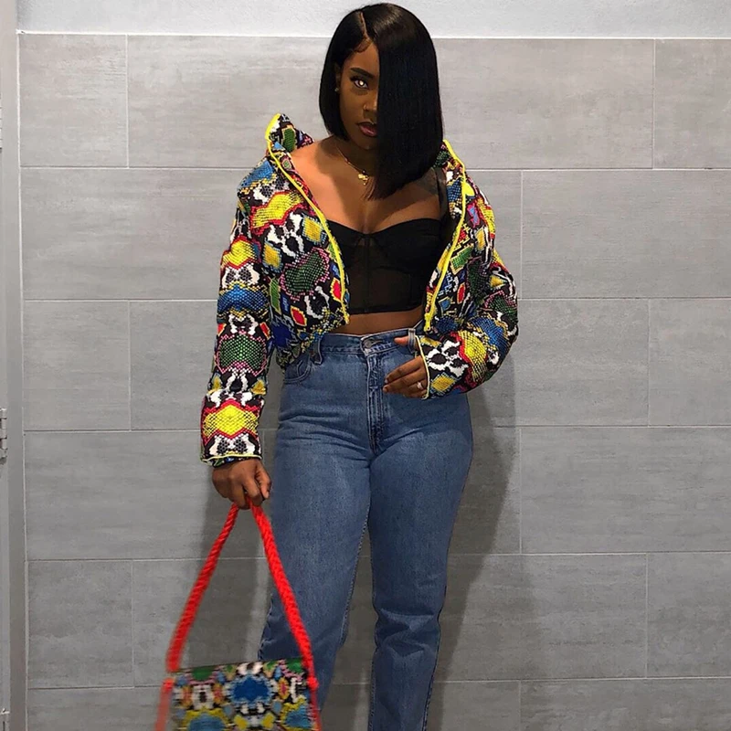 Женская зимняя пуховая куртка теплая парка с разноцветным принтом верхняя