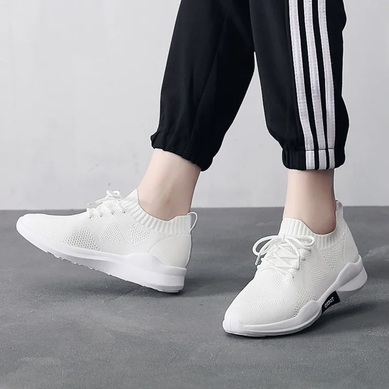 2019 модные новые стильные черные кроссовки для бега женские/уличные