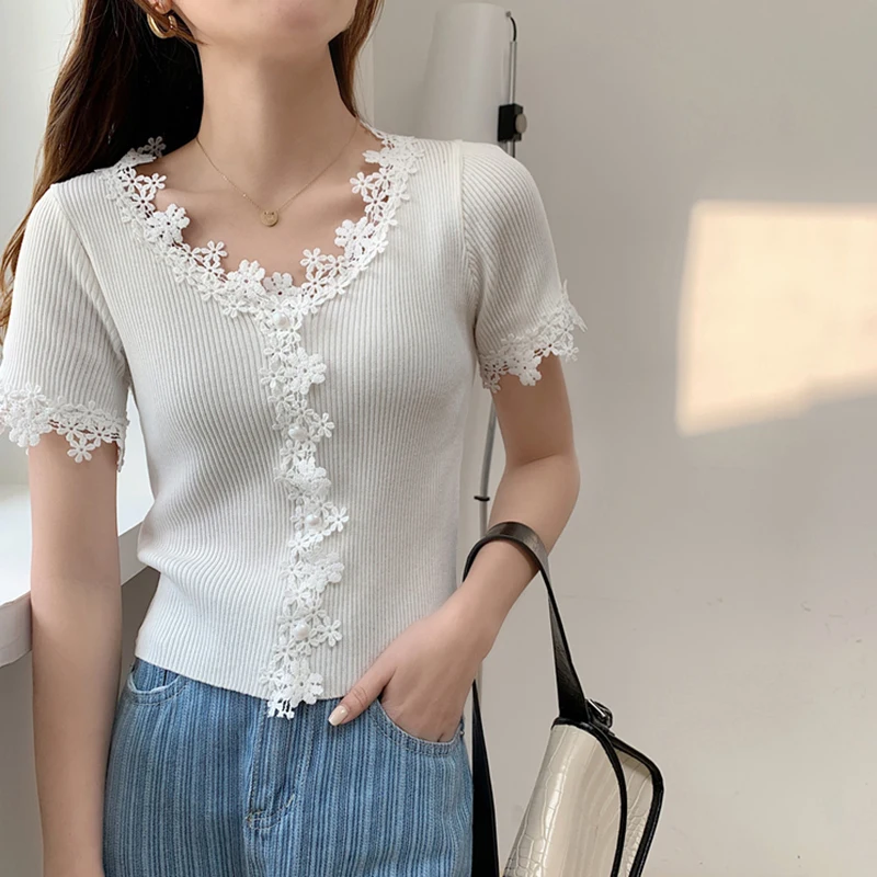 : Для однотонные Цвет трикотажная футболка женские летние блузки v-образный вырез