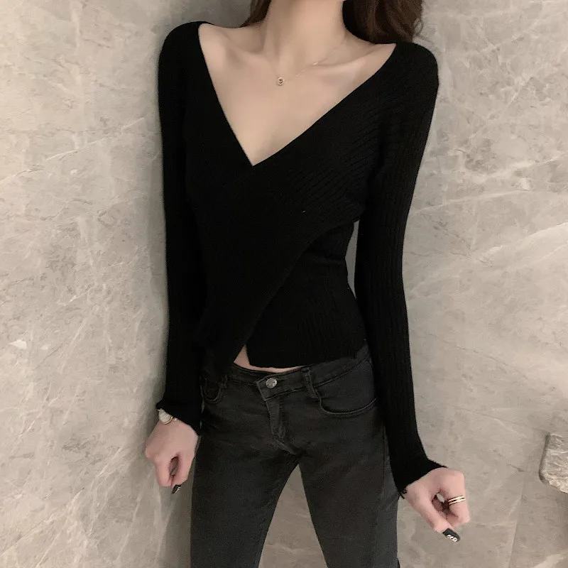 

Design Long Sleeve Knitted Bottoming Shirt Women's Sweater 2020 New Retro Cross Inner Match Sexy V-neck Short