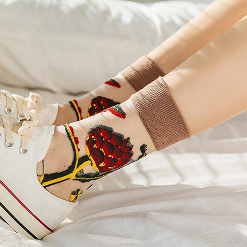 

Creative Harajuku Sunflowers Sock High Quality Women Socks Fashion Women Crystal Silk Socks Funny Casual Creepers Flower Sock