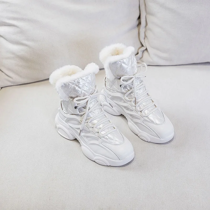 

OIMG Snow boots women's shoes new winter padded warm cotton shoes female students Korean version plus velvet leather Martin boot