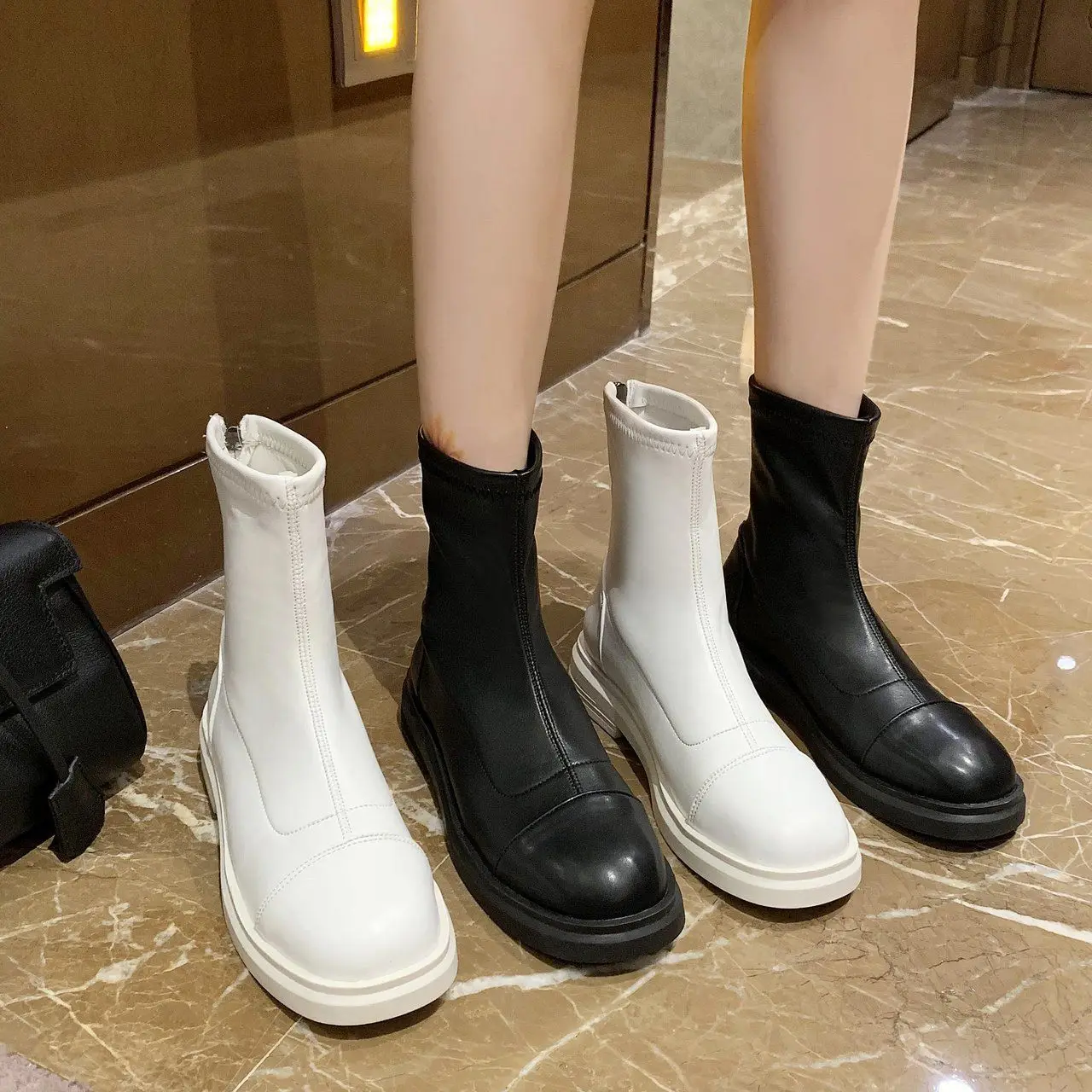 

Women Block Low Heels Ankle Boots 2022 Spring Female Round Toe Back Zipper Chelsea Boots High Quality Short Boots Black Beige PU