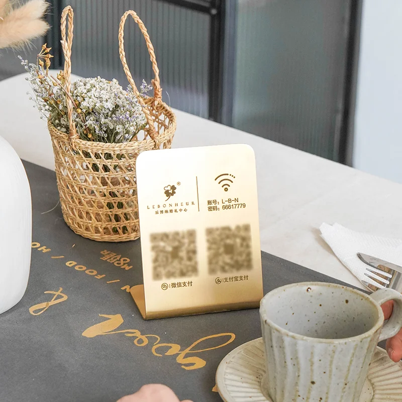 Высококачественная металлическая табличка сделанная на заказ латунная с именем