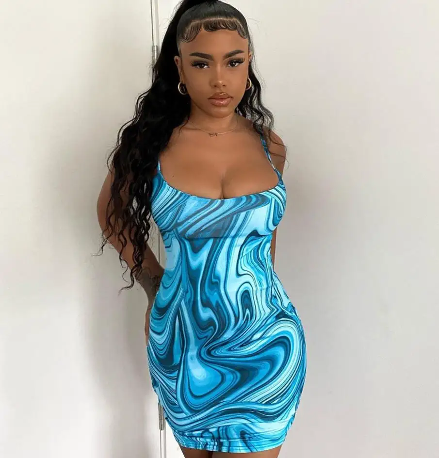 

Женская летняя сексуальная облегающая мини-юбка без рукавов с лямкой на шее, женское стильное платье на бретелях-спагетти с абстрактным при...