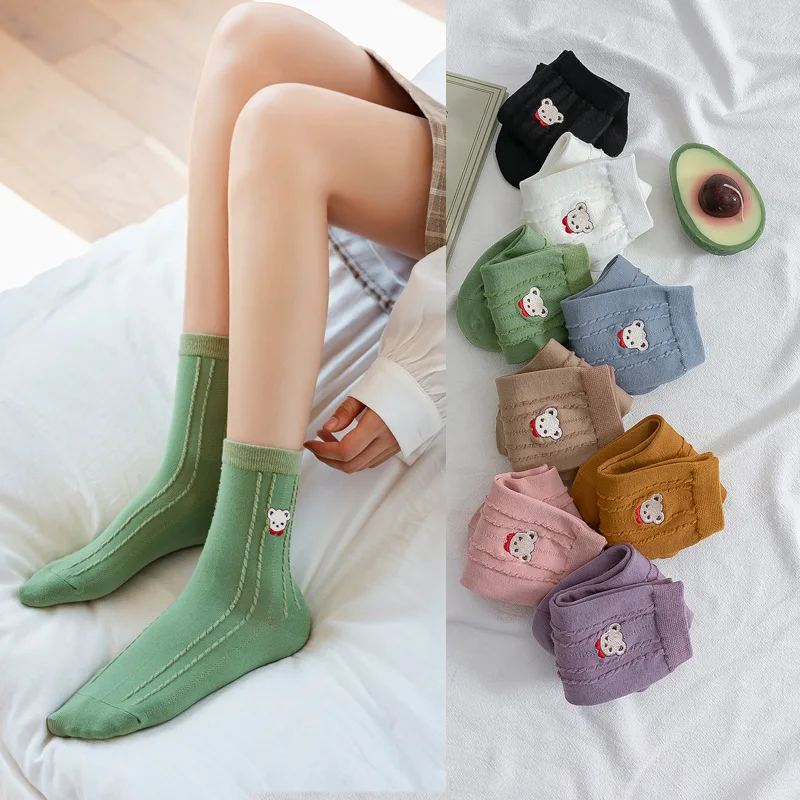 10 pieces = 5 pairs  Women cotton Socks  New Style Autumn and Winter Embroidery Cute Bear Dark Floral Pattern Korean Socks women
