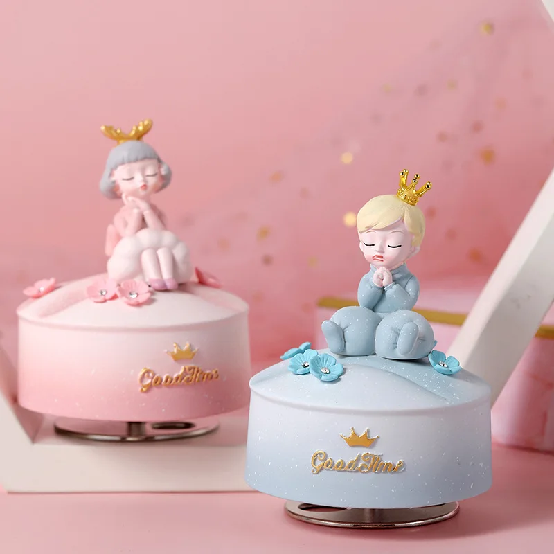 

Музыкальная шкатулка из смолы для принца и принцессы, Романтический Цвет, вращающийся стол, Декор, подарки для детей/свадьбы/девушки