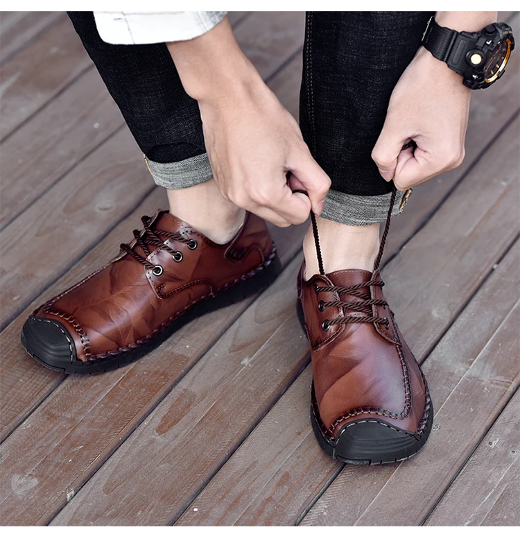 Hot Sale Leather Men Flats Shoes Hand Sewing Men Oxfords Zapatos Hombres Trendy Men Leather Lace Up Shoes High Quality Moccasins