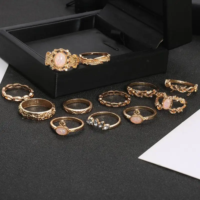 

Boho Vintage Women Rings Sets Gold Crystal Six Star Flower Snake Rings Set for Women Fashion Charm Water Drop Rings Jewelry Gift