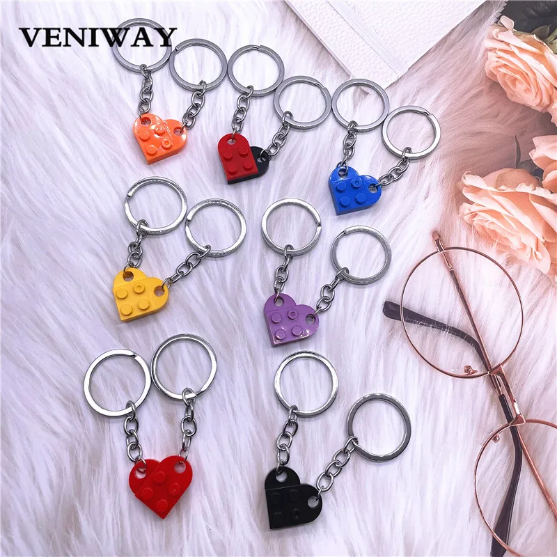 

2Pcs Cute Love Brick Keychain For Couples Friendship Matching Heart Keychain Set For Girlfriend Boyfriend Valentine's Day Gift