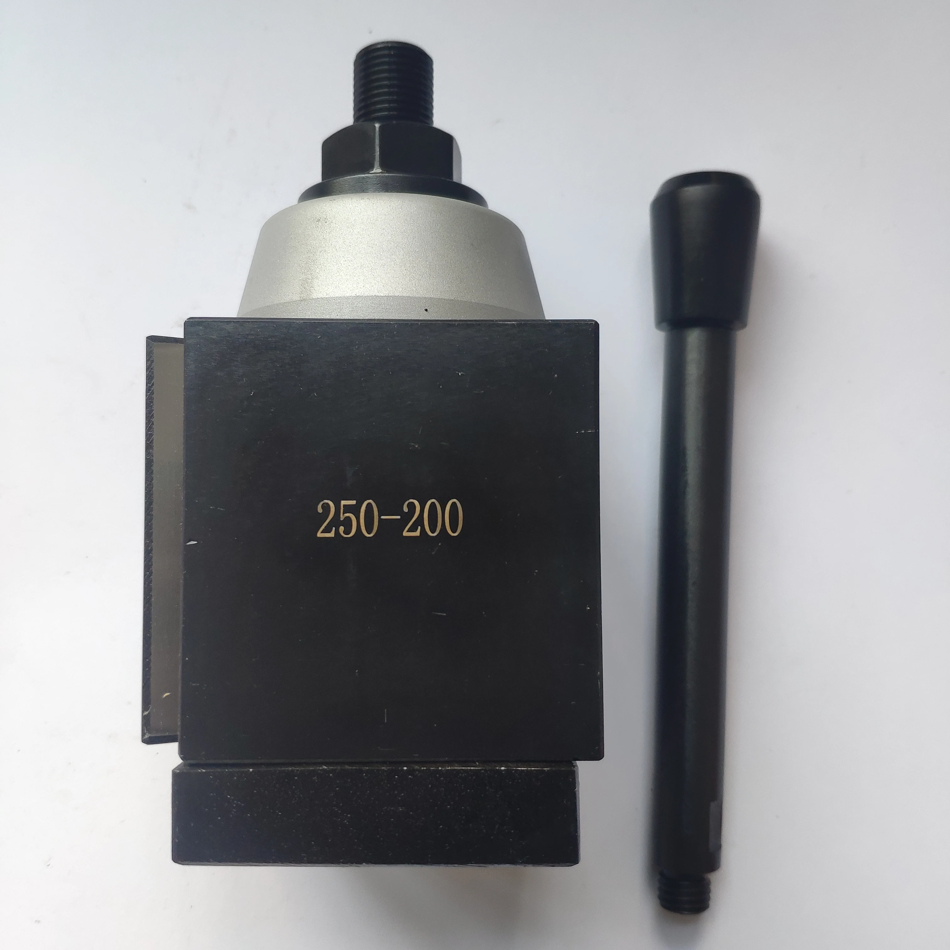 Быстросменный инструмент 250 200|quick change tool post|tool postchange post |