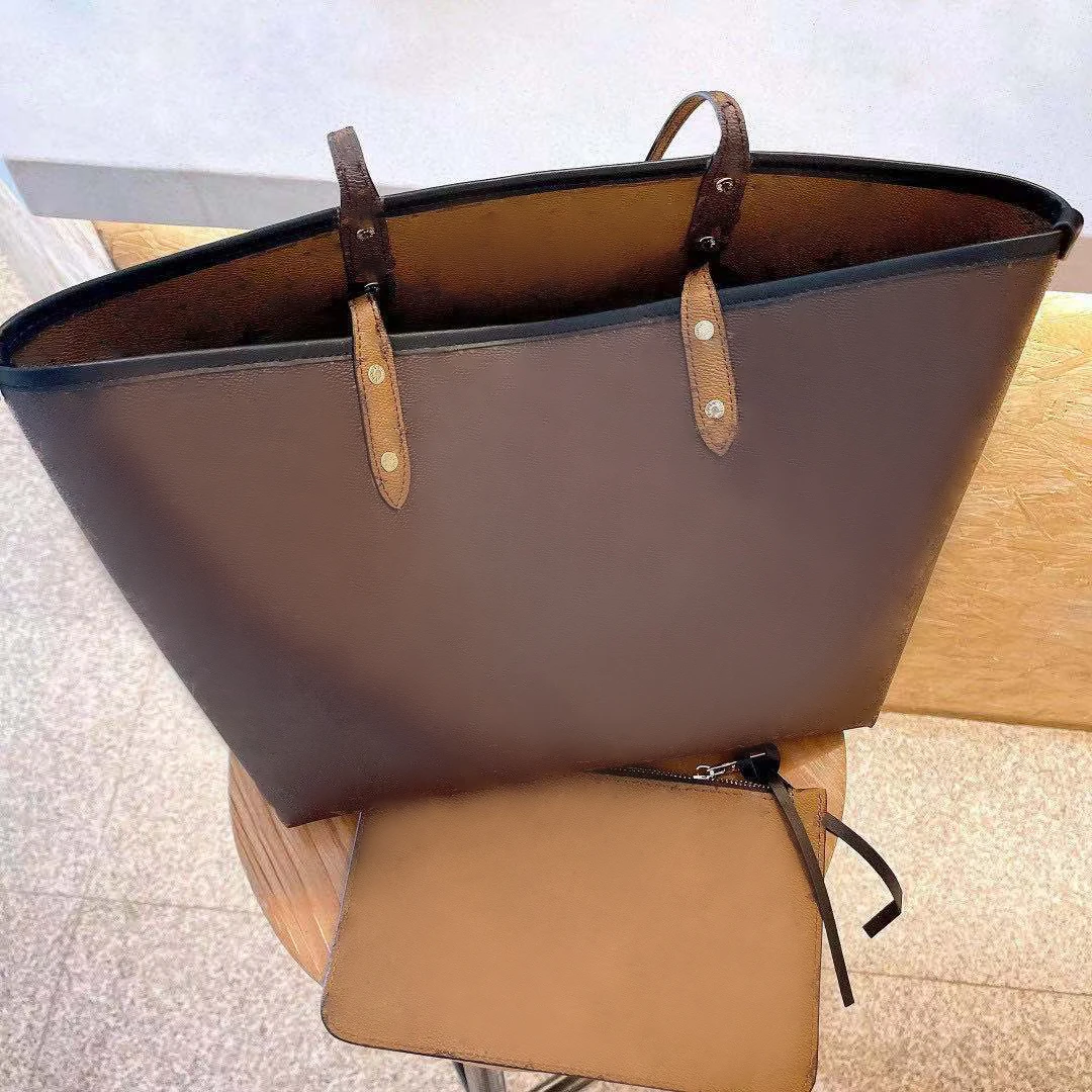 

Women's Handbags