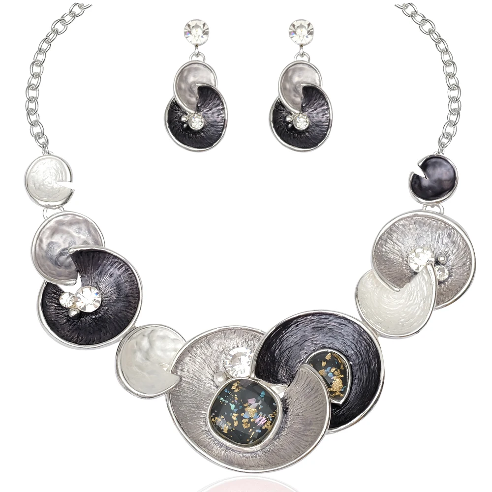 Винтажные массивные наборы ювелирных украшений с богемный нагрудник Эмаль