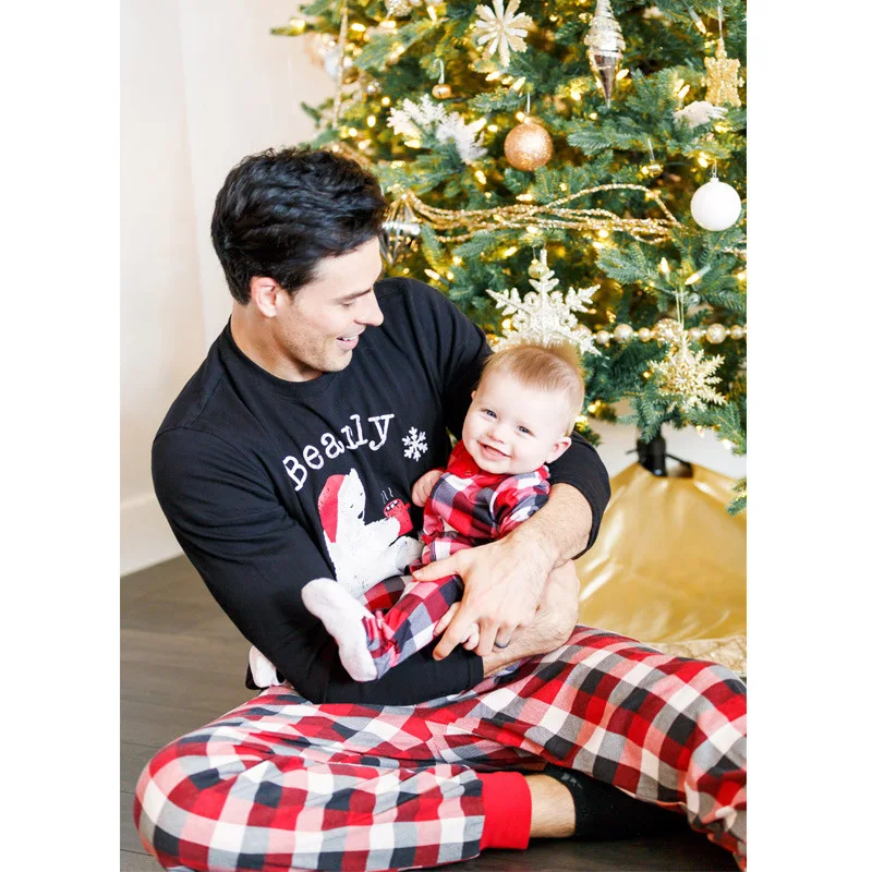Семейные комплекты НОВАЯ РОЖДЕСТВЕНСКАЯ Пижама 2019 из 2 предметов клетчатые