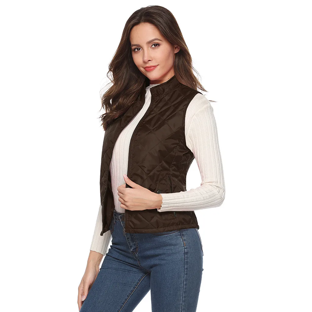 Женская однотонная зимняя куртка без рукавов плотный теплый жилет удобное