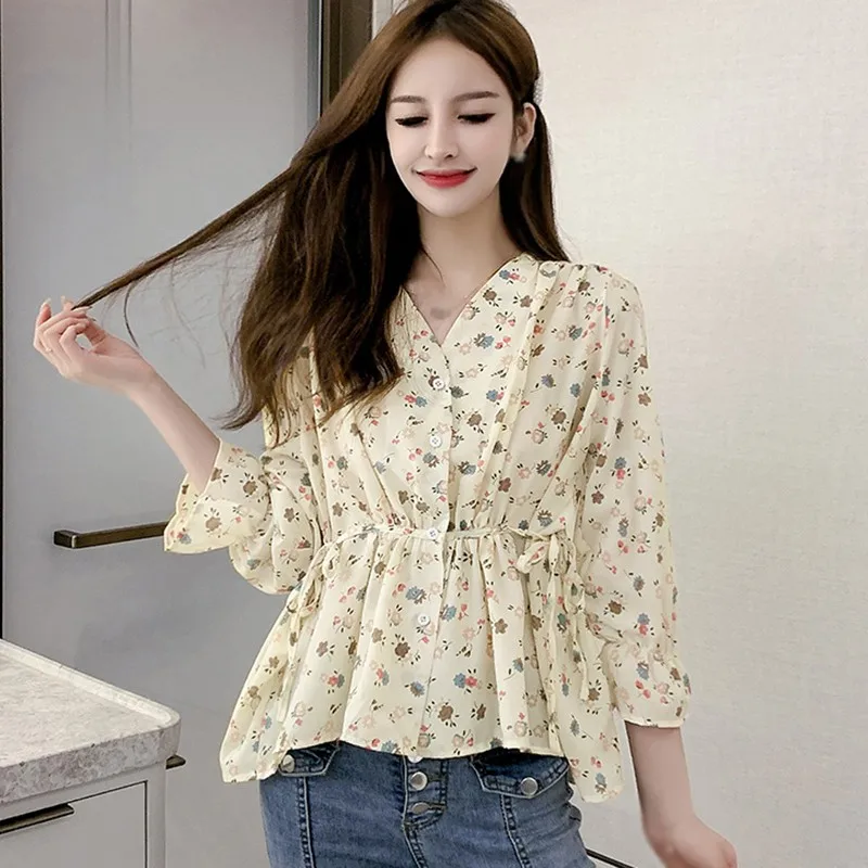 

Women V-Neck Chiffon Shirt Long Sleeve Summer Blouses Female Floral Print Blouses Tops