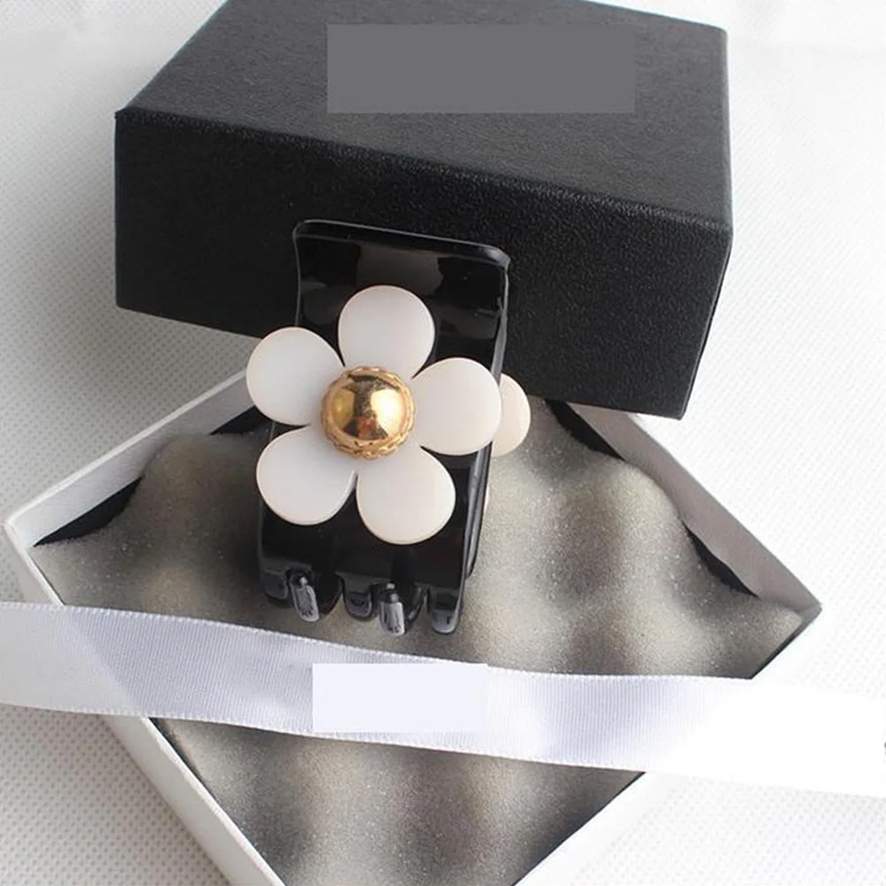 Маленькие заколки для волос в Корейском стиле изысканные с цветами и жемчужинами