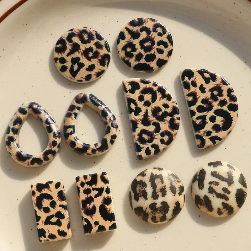 

Leopard pattern earrings,jewelry accessories,resin,jewelry findings,diy pendant,hand made,jewelry making,diy earrings,