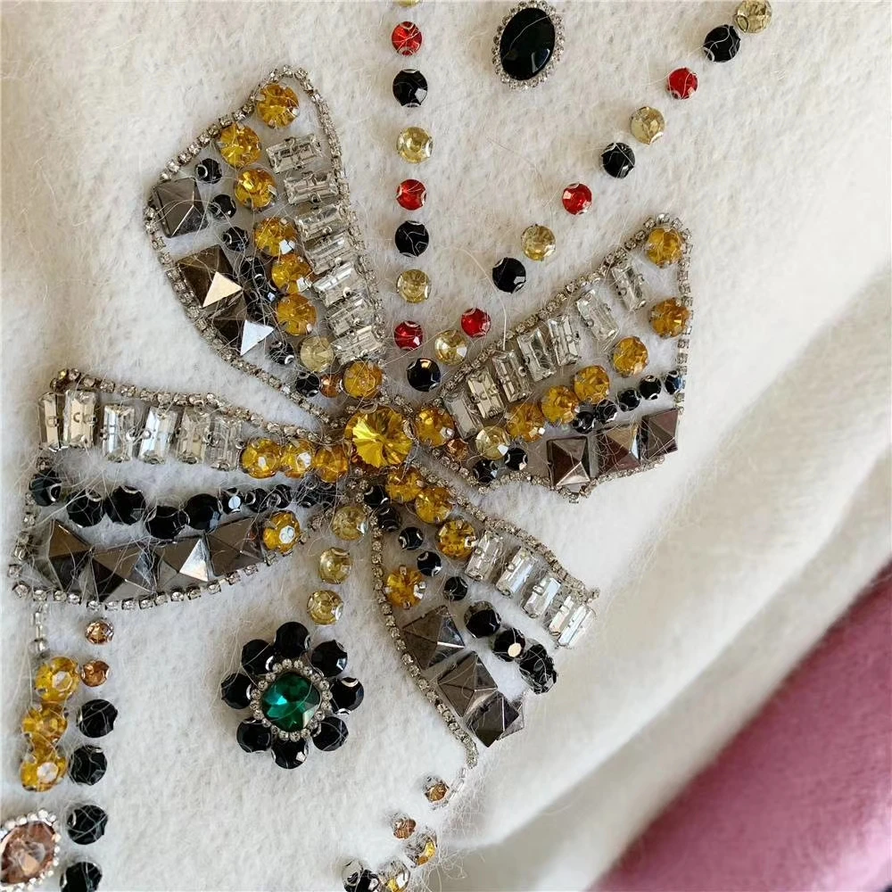 

2020 Autumn New Heavy Nail Jewelry Stone Necklace Round Neck Pullover Sweater Women