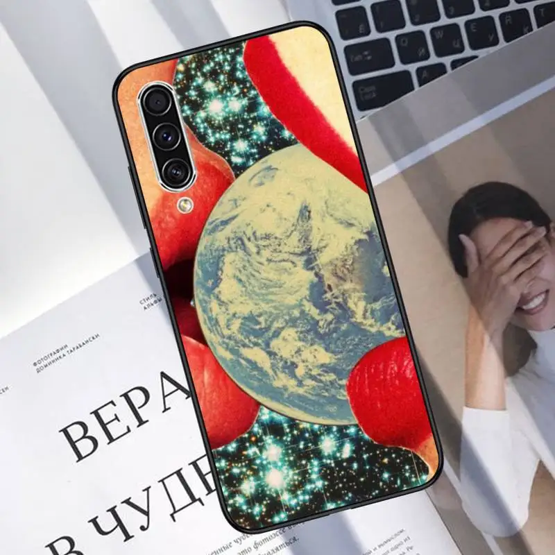 

Trippy Art aesthetic Space astronaut Phone Case For Samsung A20 A30 30s A40 A7 2018 J2 J7 prime J4 Plus S5 Note 9 10 Plus