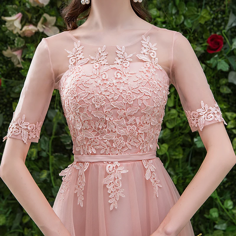 Розовое длинное короткое платье подружки невесты размера плюс серое с вышивкой