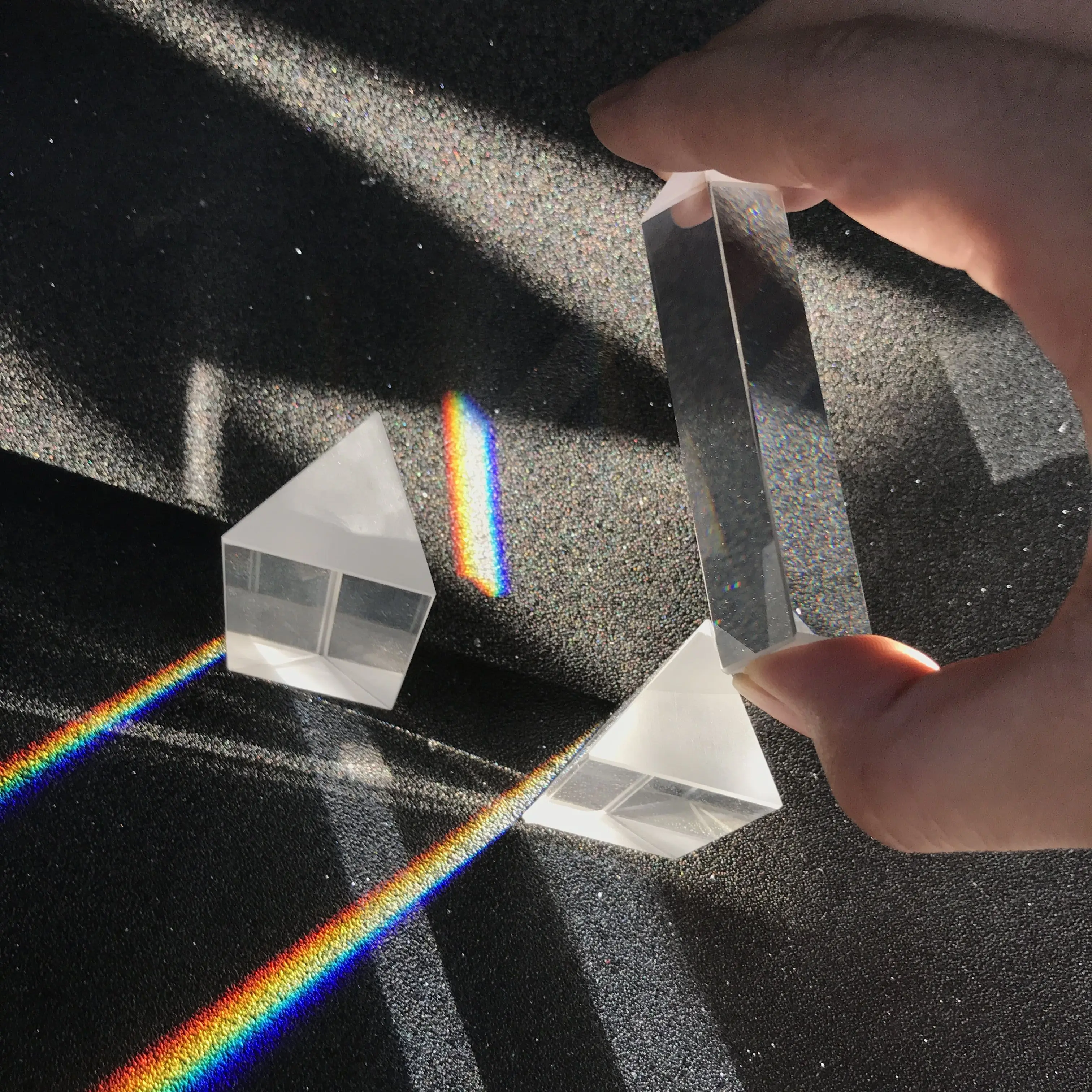 

K9 Rainbow Glass Prism Triangular Prism for Taking Photography Paperweight Ornaments Refraction of Light Generate Rainbow
