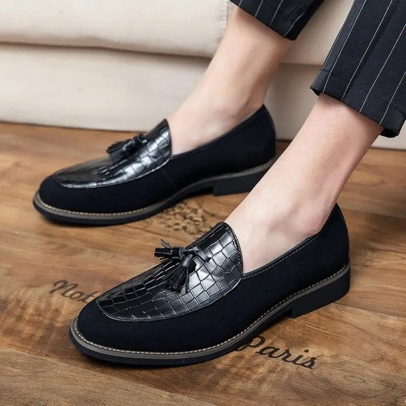 

Fringe Slip on Solid 2021 New Men Shoes Dress PU Leather Casual Business Shoes Classic Comfortable Chaussures Pour Hommes 8KH611