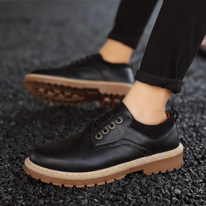 

2020 Motocycle Shoes men's leather boots warm and comfortable Wolf Martin boots low top large size leather shoes men's trendy