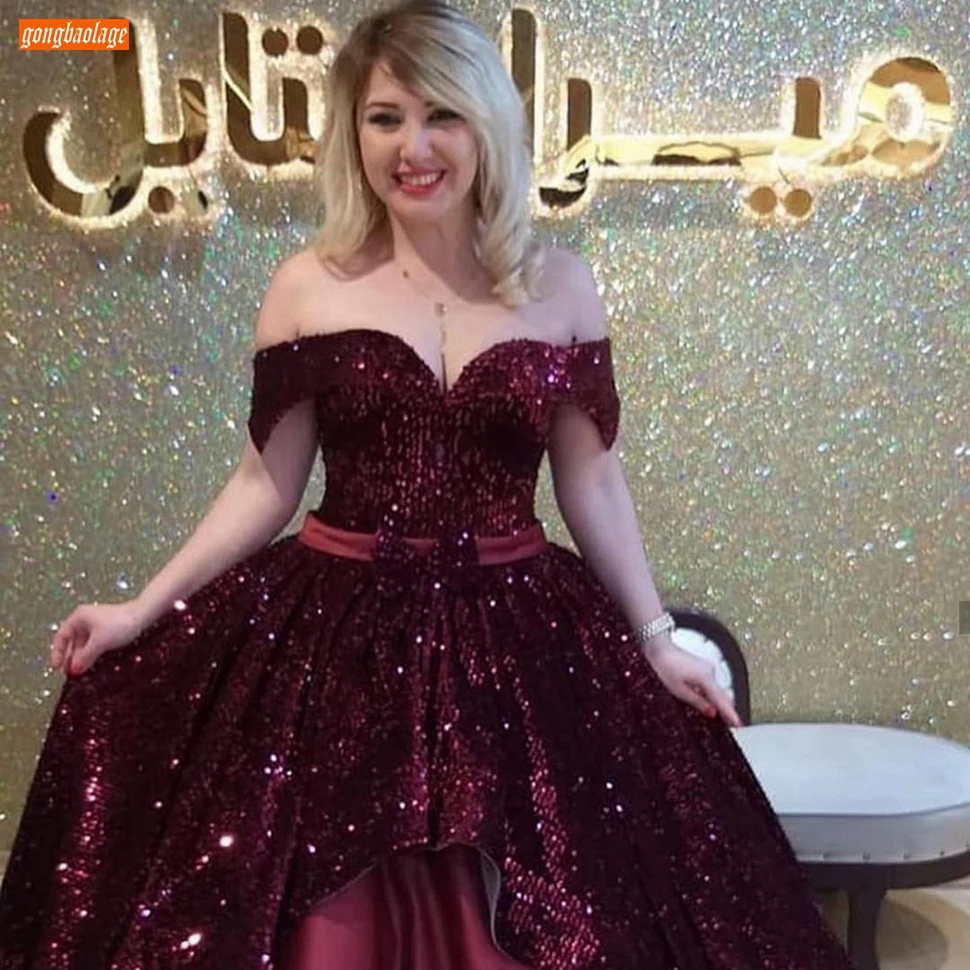 Бордовые с блестками вечерние платья длинное бальное платье открытыми плечами и