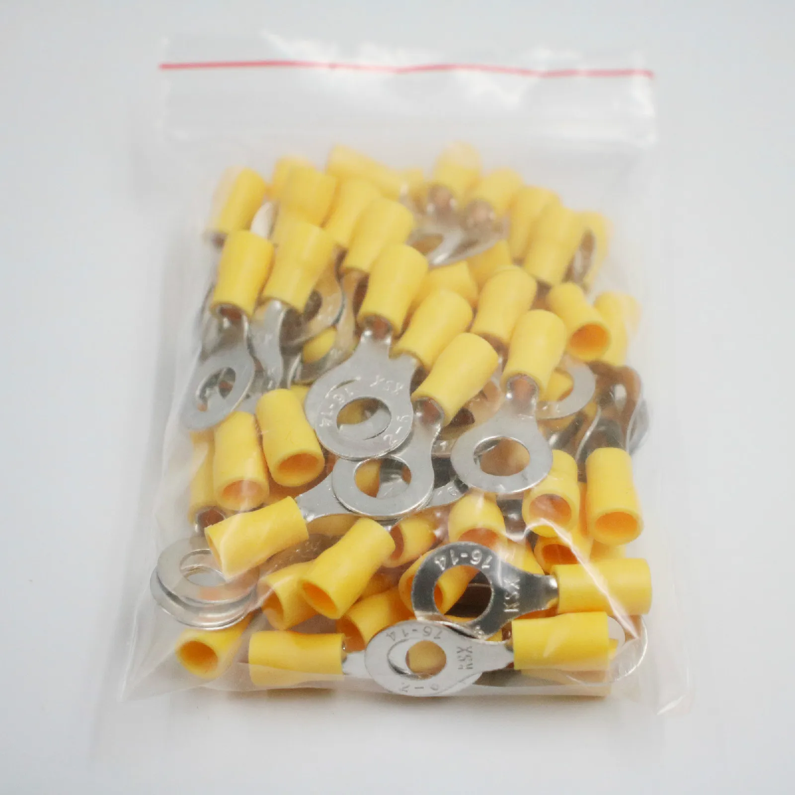 Изолированный клеммный комплект с желтым кольцом 4-6мм2 кабель соединитель