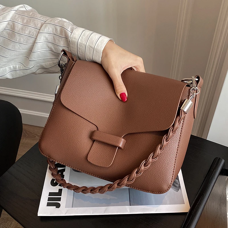 

Винтажная квадратная сумка через плечо, модная новинка 2020, качественная дизайнерская женская сумка из искусственной кожи, вместительная су...
