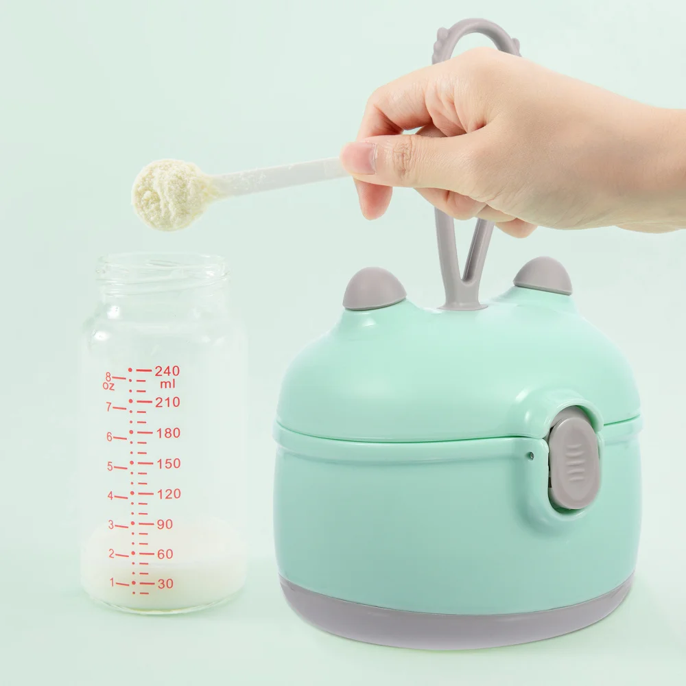 

Baby Formula Box Powder Dispenser Snack Storage Container with Scoop
