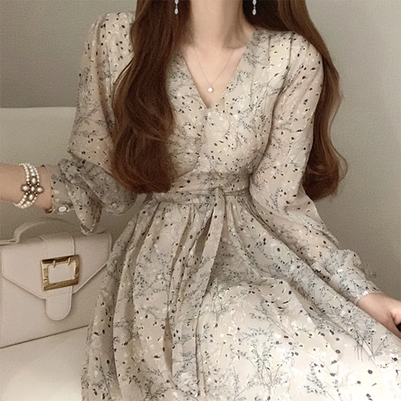 

Women Dress Korean Chic Autumn Gentle Romantic V-neck Floral Skirt Medium Length Lace Up Waist Slim Chiffon Dress Women
