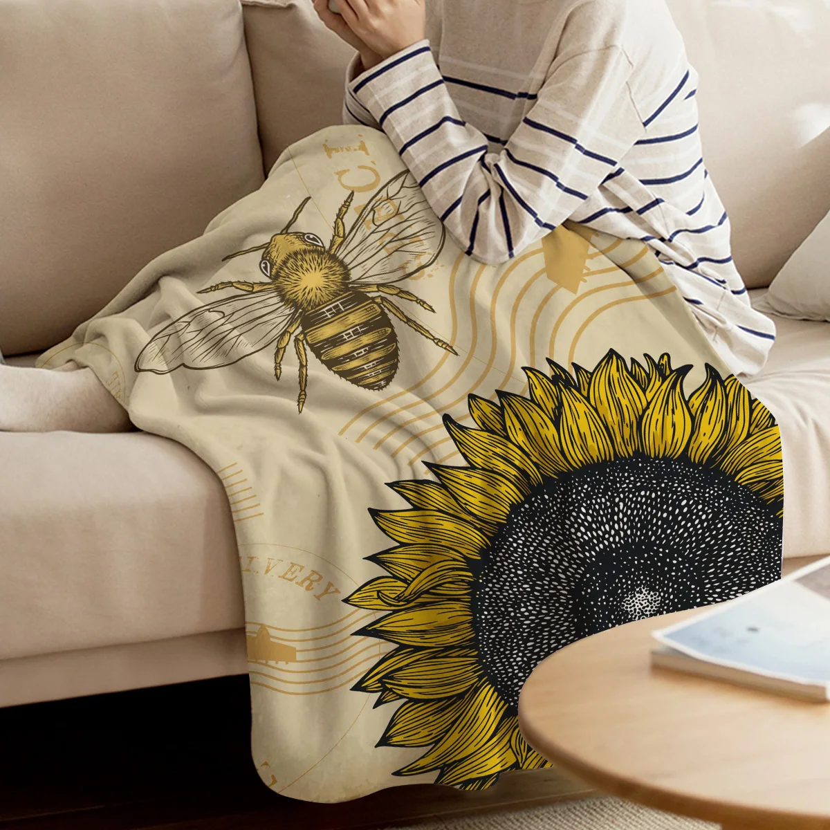 

Sunflower Bee Retro Style Throw Blanket Warm Microfiber Blanket Cartoon Blankets For Beds Home Decor