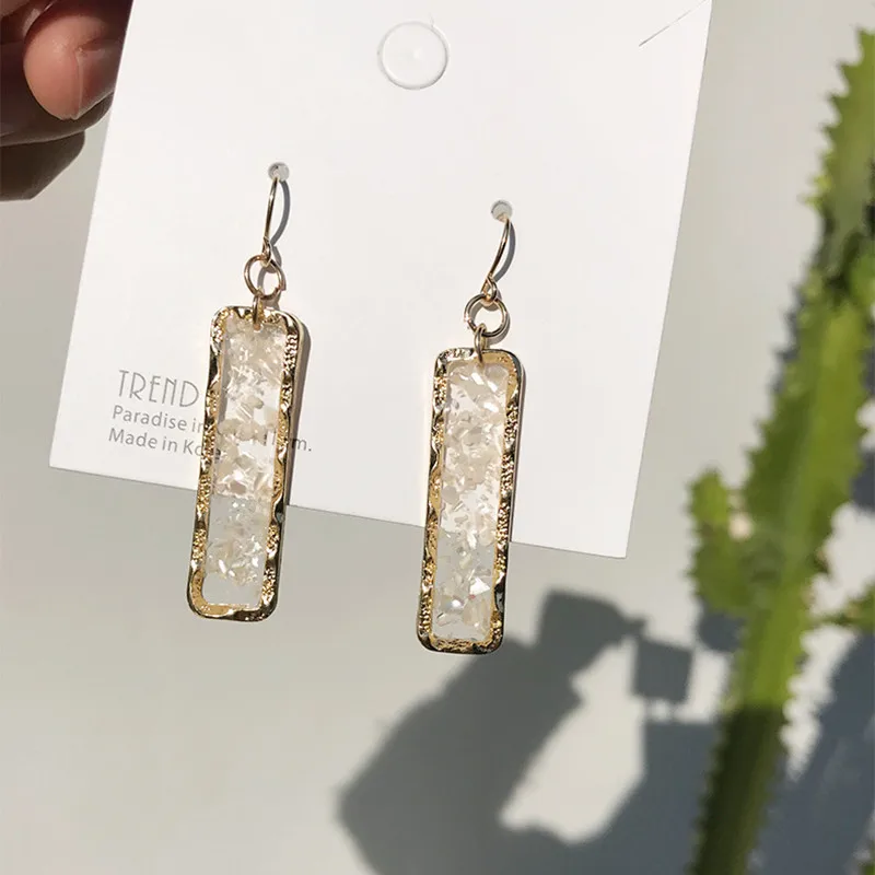 Винтажные прямоугольные серьги золотого цвета с белыми кристаллами для женщин