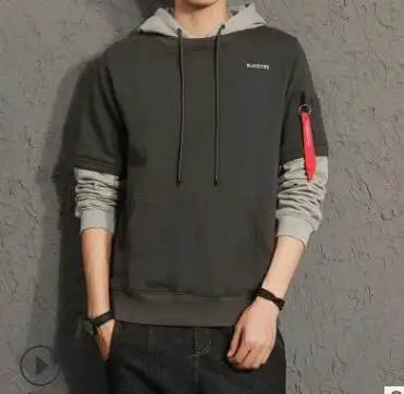 

The men's bodysuit day is the original 2018 new autumn wear round collar hooded jacket popular logo Mosaic