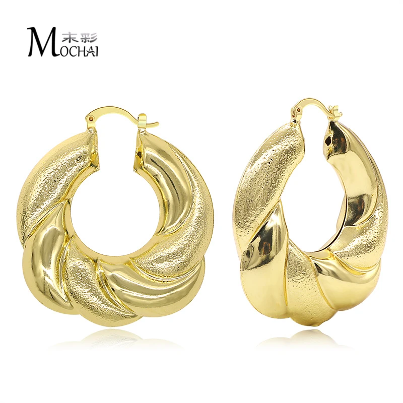 Европейские и американские модели латунь вакуумное покрытие трехмерные серьги