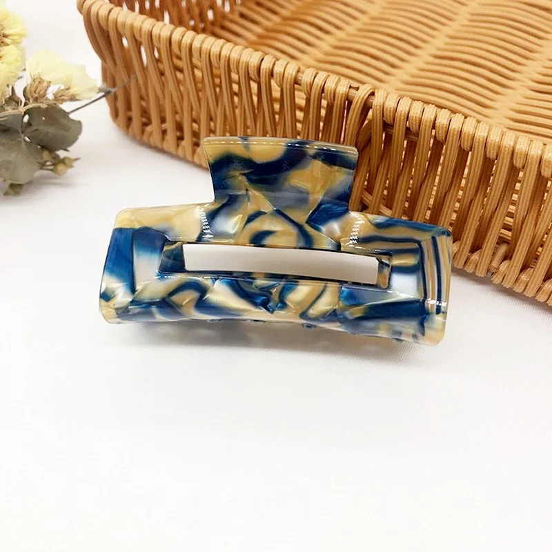 

South Korea's Dongdaemun ins style fashion acrylic grip clip hollow women's hair clip elegant simple hair tail clip